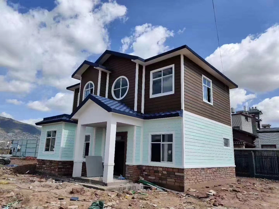 搭建好的輕鋼別墅 搭建好的輕鋼別墅